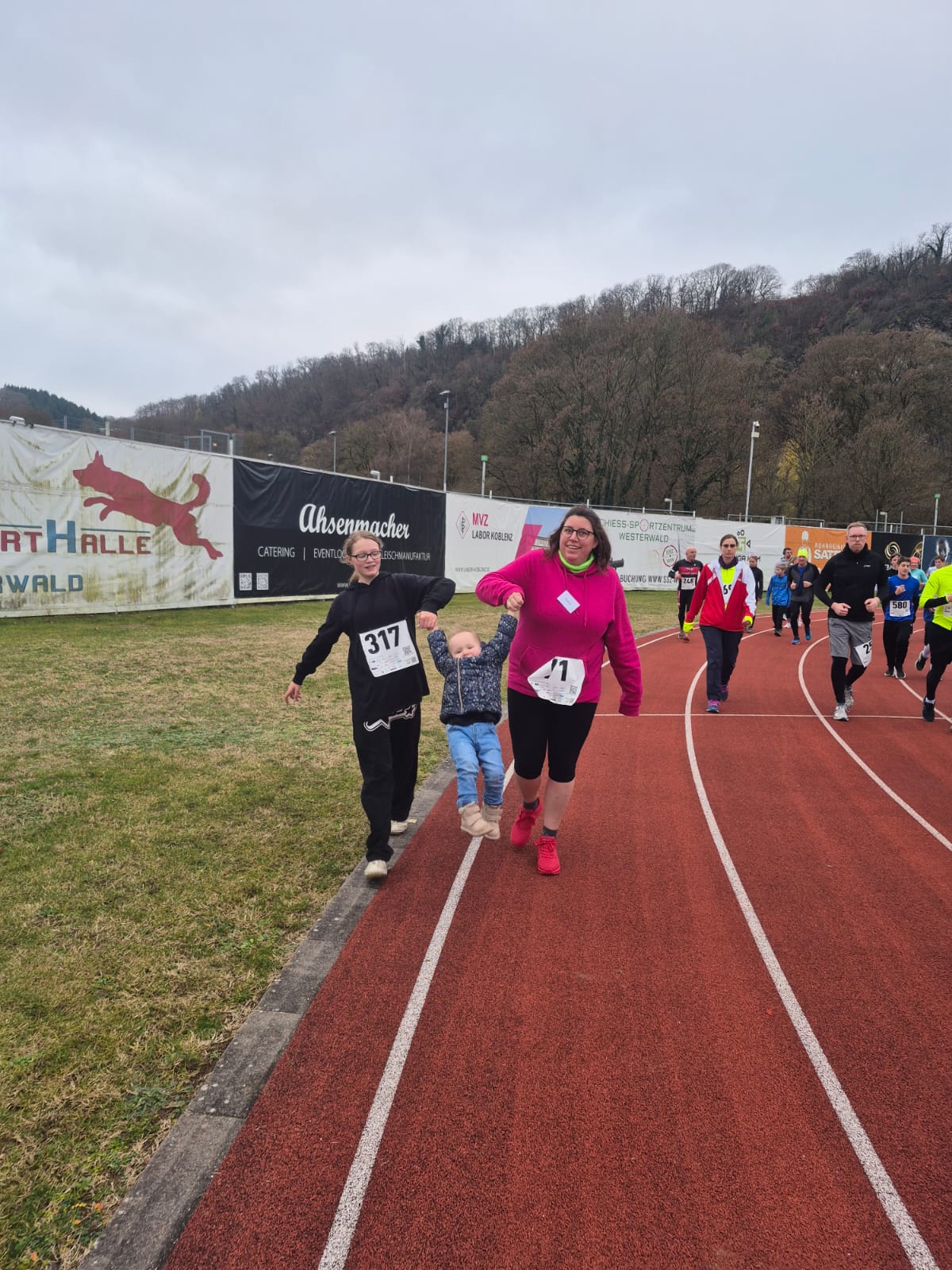 Gemeinsam für den guten Zweck Adventsrun 2025